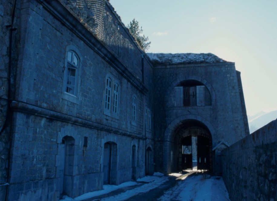 Le fort du Mont à Albertville est un fort "Séré de Rivières" de la place d'Albertville construit à la fin des années 1880. Il contrôle l'accès au col du Petit-Saint-Bernard par la vallée de la Tarentaise, ©Département de la Savoie