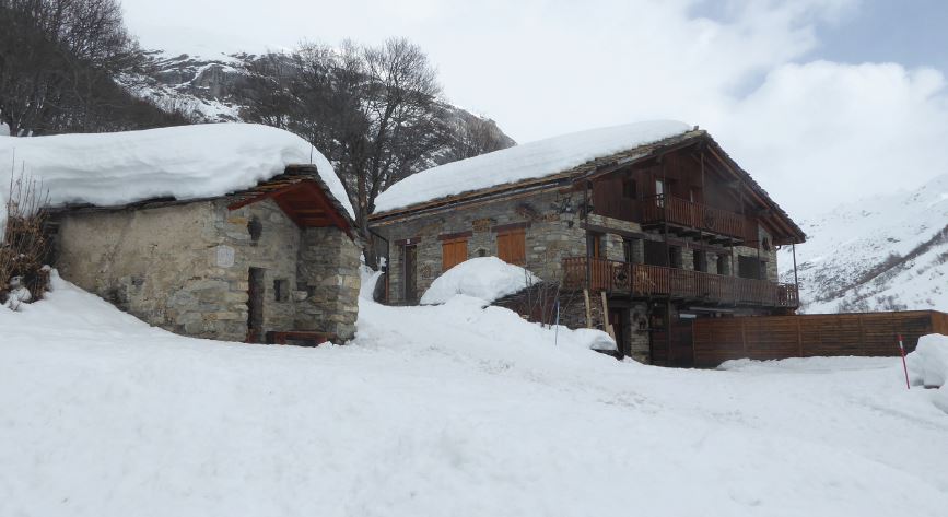 Chalet avant