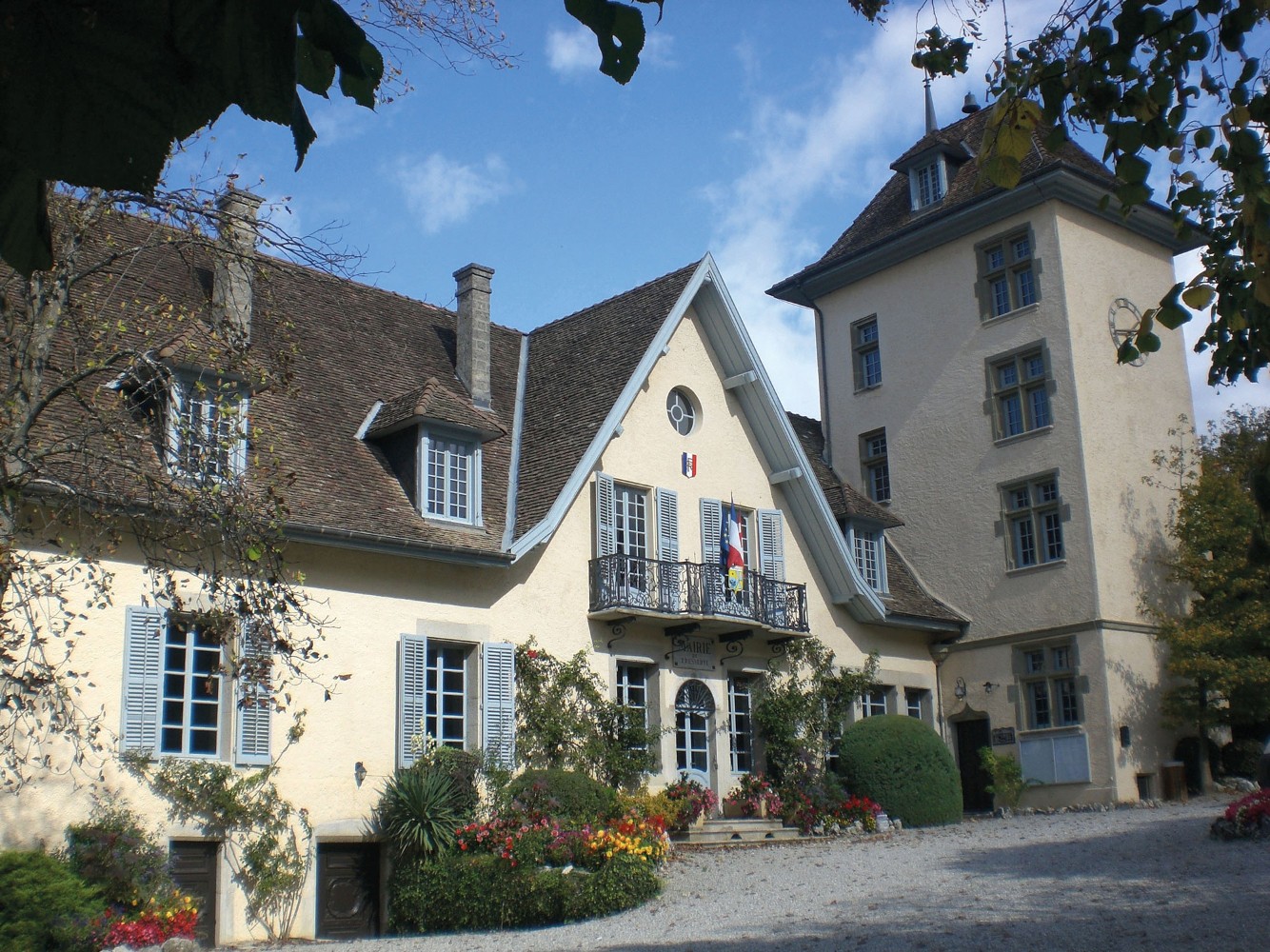 La mairie de Tresserve aujourd'hui