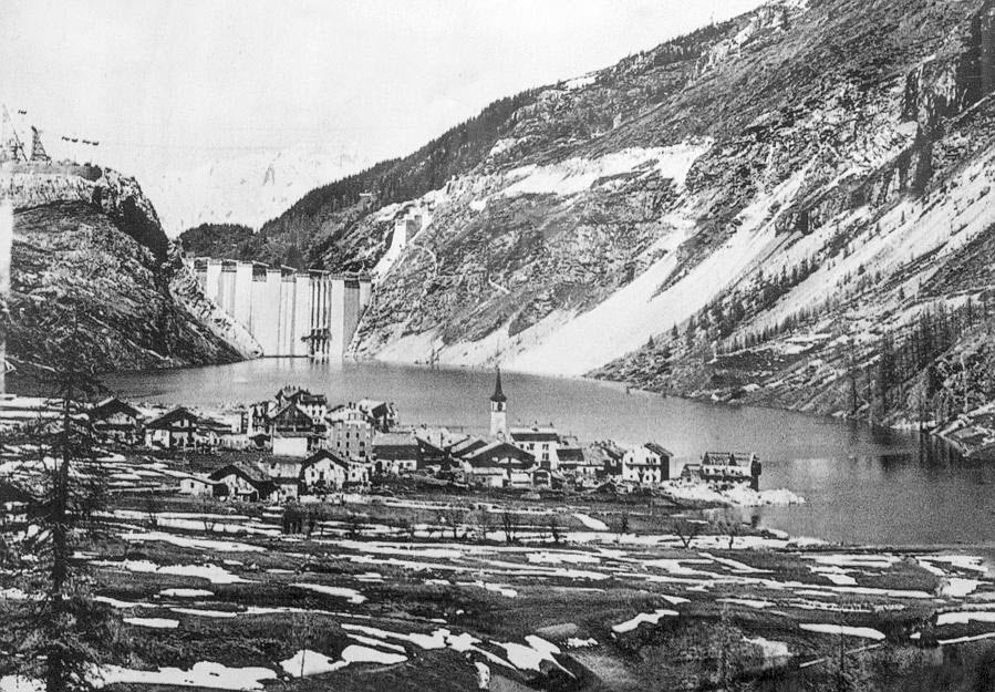 Visite guidée « Villages engloutis, de la légende au barrage »_Tignes